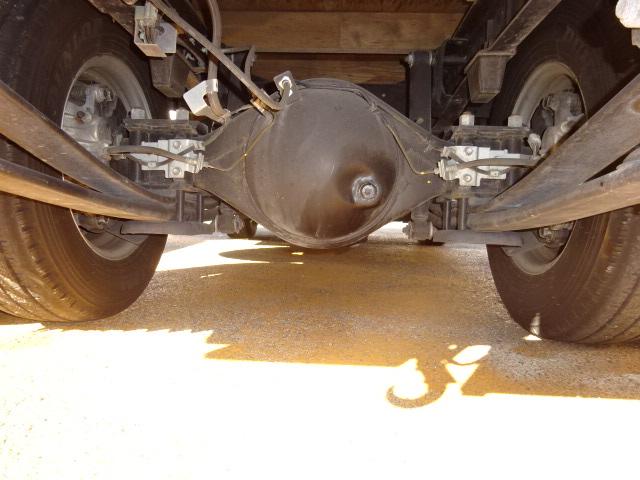 エルフトラック フルフラットロー　２ｔ積載１０尺平ボディ　３．０Ｄターボ　スムーサーＥｘ　衝突被害軽減システム　ＡＥＢＳ　キーレス　ドラレコ　新品木製床　２ＲＧ－ＮＪＲ８８Ａ（77枚目）
