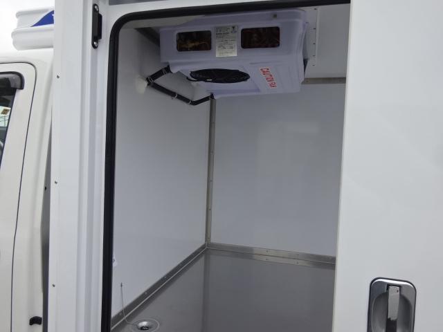 ハイゼットトラック 　冷凍車　－２５℃設定　サーマルマスター製冷凍機　ＣＶＴ　スマアシ付き　２コンプレッサー　強化サス　マット　バイザー　スノコ付き（49枚目）