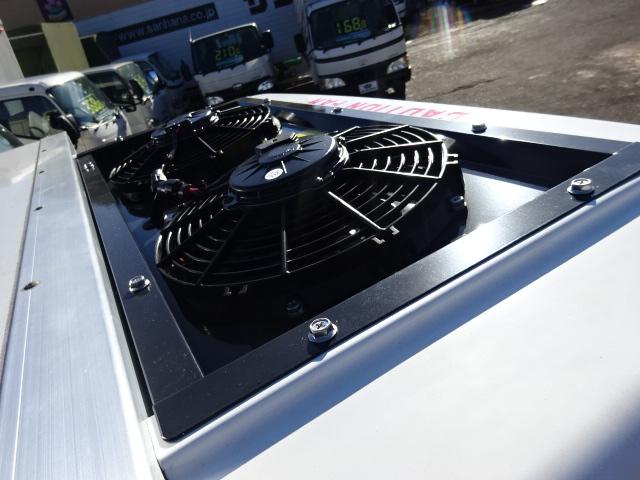 　冷蔵冷凍車　－２５℃設定強温冷凍車　サーマルマスター製　　２コンプレッサー　強化サス　５ＭＴ(12枚目)