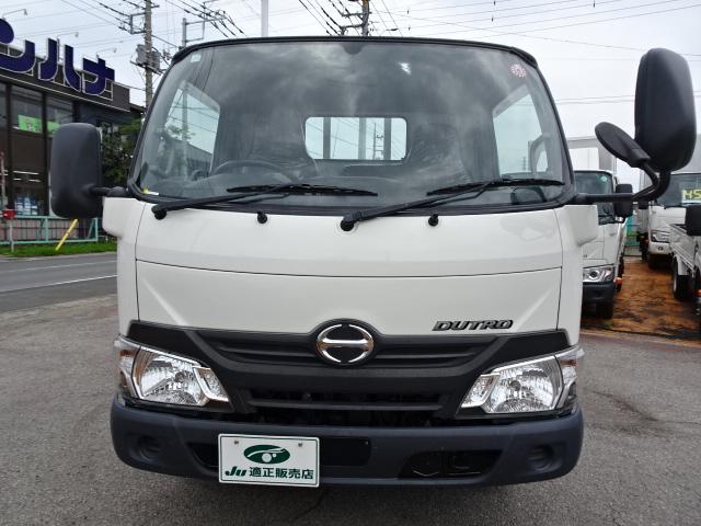 デュトロ 　パワーゲート付　２ｔ積載１０尺　４．０Ｄターボ　５ＭＴ　極東開発製６００Ｋｇ垂直ゲート　電動格納ミラー　ＥＴＣ　ドラレコ　新品木製床　ＴＫＧ－ＸＺＣ６０５Ｍ（12枚目）