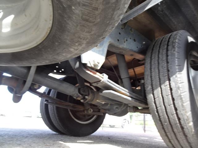 エルフトラック フルフラットロー 1.5t積載10尺平ボディ 5MT 3.0Dターボ ワンオーナー キーレス ETC 電動格納ミラー メッキグリル TKG-NHR85A(69枚目)