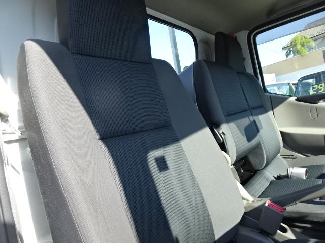 アトラストラック ロングスーパーロー 1.5t積載10尺平ボディ 2.0ガソリン 5MT ABS エアバッグ リヤWタイヤ 電動格納ミラー CBF-SQ2F24(17枚目)