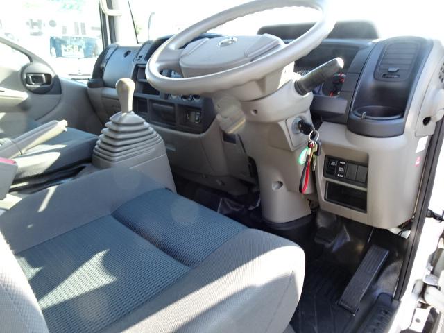 アトラストラック ロングスーパーロー 1.5t積載10尺平ボディ 2.0ガソリン 5MT ABS エアバッグ リヤWタイヤ 電動格納ミラー CBF-SQ2F24(18枚目)