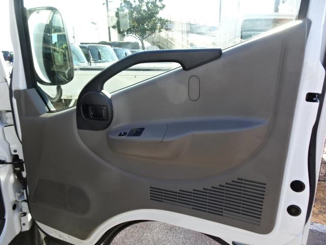 アトラストラック ロングスーパーロー 1.5t積載10尺平ボディ 2.0ガソリン 5MT ABS エアバッグ リヤWタイヤ 電動格納ミラー CBF-SQ2F24(19枚目)