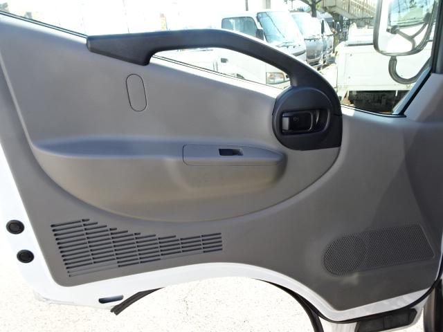 アトラストラック ロングスーパーロー 1.5t積載10尺平ボディ 2.0ガソリン 5MT ABS エアバッグ リヤWタイヤ 電動格納ミラー CBF-SQ2F24(25枚目)