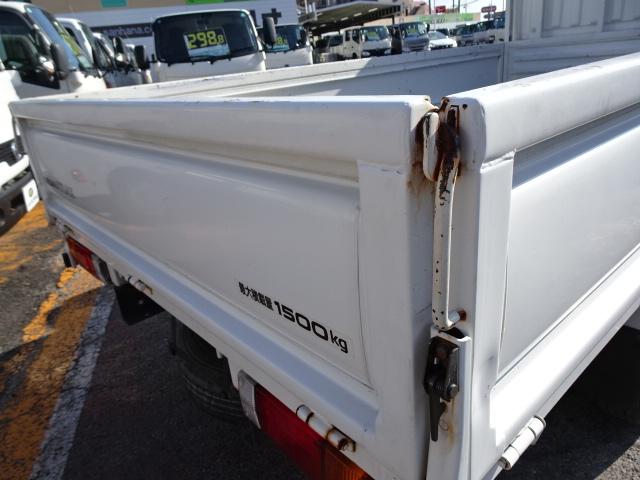 アトラストラック ロングスーパーロー 1.5t積載10尺平ボディ 2.0ガソリン 5MT ABS エアバッグ リヤWタイヤ 電動格納ミラー CBF-SQ2F24(50枚目)