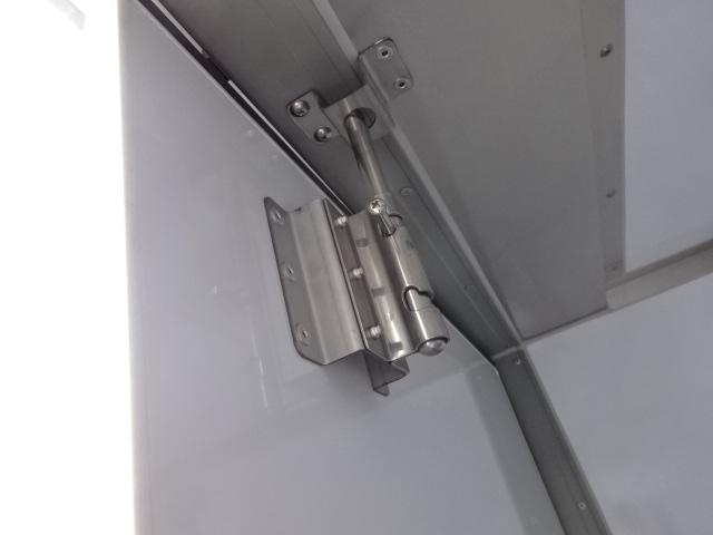 ハイゼットトラック 　冷凍車　－２５℃設定　サーマルマスター製冷凍機　スマアシ　レーンアシスト　２コンプレッサー　強化サス　ハロゲンヘッドライト　コーナーセンサー　ヒルホールドシステム　ＶＳＣ＆ＴＲＣ　ＣＶＴ（61枚目）