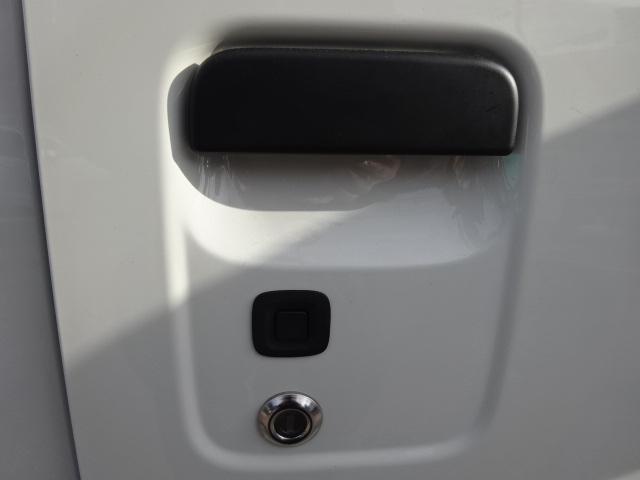 ハイゼットトラック 　冷凍車　－２５℃設定　サーマルマスター製冷凍機　スマアシ　省力パック　レーンアシスト　２コンプレッサー　強化サス　ハロゲンヘッドライト　コーナーセンサー　キーフリー　ヒルホールドシステム　ＣＶＴ（19枚目）