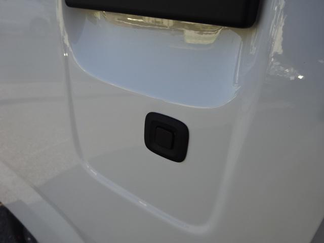 ハイゼットトラック 　冷凍車　－２５℃設定　サーマルマスター製冷凍機　スマアシ　省力パック　レーンアシスト　２コンプレッサー　強化サス　ハロゲンヘッドライト　コーナーセンサー　キーフリー　ヒルホールドシステム　ＣＶＴ（20枚目）