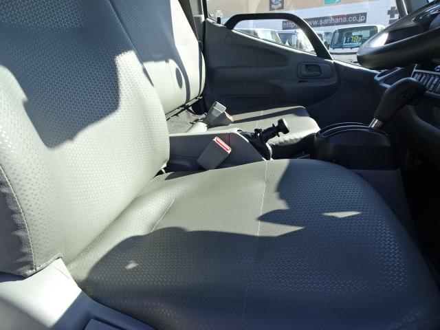 ダイナトラック フルジャストロー　２ｔ積載１０尺　４．０Ｄターボ　オートマ　プリクラッシュセーフティ　ナビＴＶ　スマートインナーミラー　ドラレコ　ＥＴＣ　２ＲＧ－ＸＺＣ６０５（46枚目）