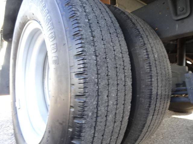 ダイナトラック フルジャストロー　２ｔ積載１０尺　４．０Ｄターボ　オートマ　プリクラッシュセーフティ　ナビＴＶ　スマートインナーミラー　ドラレコ　ＥＴＣ　２ＲＧ－ＸＺＣ６０５（67枚目）