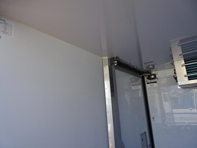 ハイゼットトラック 冷凍車 純正中温 デンソー製冷凍機 省力&LEDパック スマアシ キーフリー スマートインナーミラー 電動格納ミラ- コ-ナ-センサ- イモビ CVT(29枚目)