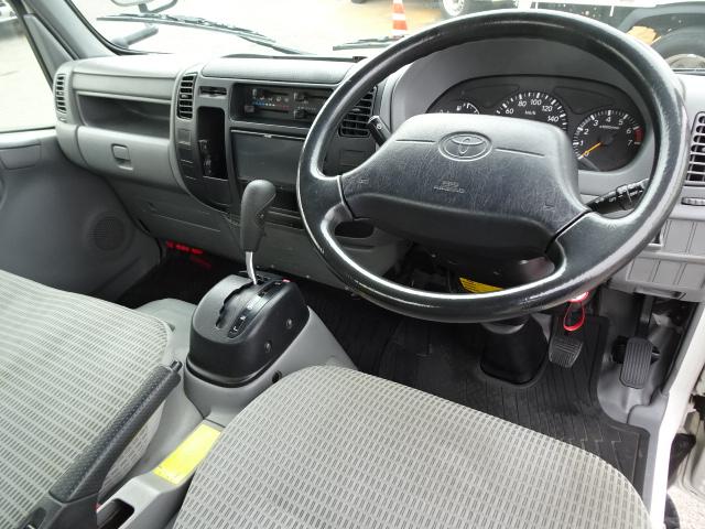 ダイナトラック Sシングルジャストロー 1.25t積載9尺平ボディ 2.0ガソリン オートマ ナビ TV ETC ドラレコ Wエアバッグ スチール床 ABF-TRY220(30枚目)