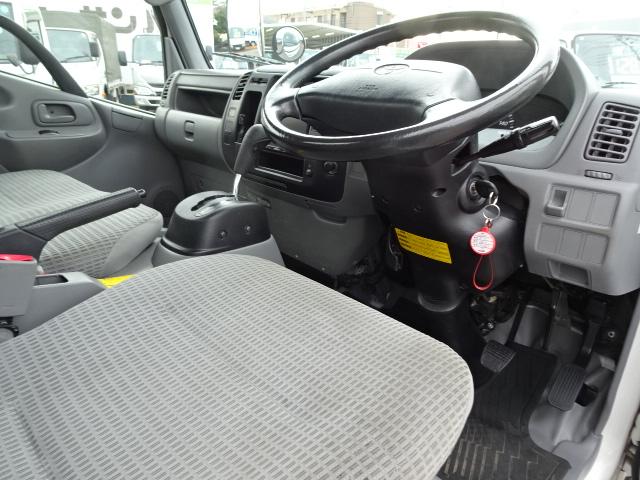 ダイナトラック Sシングルジャストロー 1.25t積載9尺平ボディ 2.0ガソリン オートマ ナビ TV ETC ドラレコ Wエアバッグ スチール床 ABF-TRY220(36枚目)