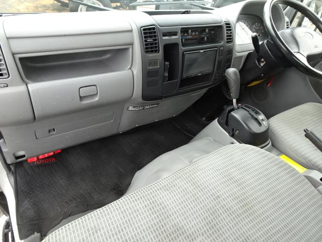 ダイナトラック Sシングルジャストロー 1.25t積載9尺平ボディ 2.0ガソリン オートマ ナビ TV ETC ドラレコ Wエアバッグ スチール床 ABF-TRY220(46枚目)