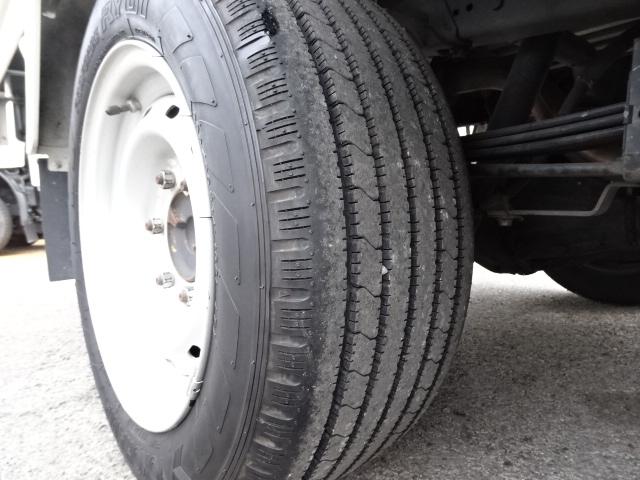 ダイナトラック Sシングルジャストロー 1.25t積載9尺平ボディ 2.0ガソリン オートマ ナビ TV ETC ドラレコ Wエアバッグ スチール床 ABF-TRY220(64枚目)