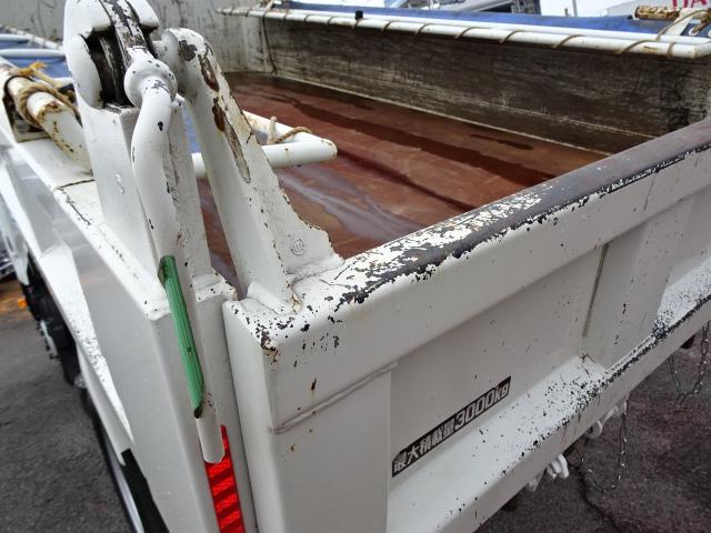 デュトロ ダンプ　新明和製３ｔ積載ダンプ　４．０Ｄターボ　オートマ　プリクラッシュセーフティ　４ナンバー　電動格納ミラー　ＥＴＣ　車両総重量Ｋｇ　２ＫＧ－ＸＺＵ６００Ｔ（19枚目）