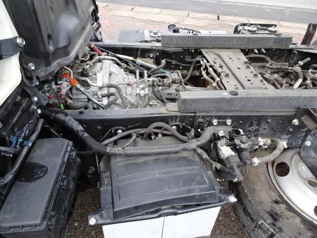 デュトロ ダンプ　新明和製３ｔ積載ダンプ　４．０Ｄターボ　オートマ　プリクラッシュセーフティ　４ナンバー　電動格納ミラー　ＥＴＣ　車両総重量Ｋｇ　２ＫＧ－ＸＺＵ６００Ｔ（34枚目）