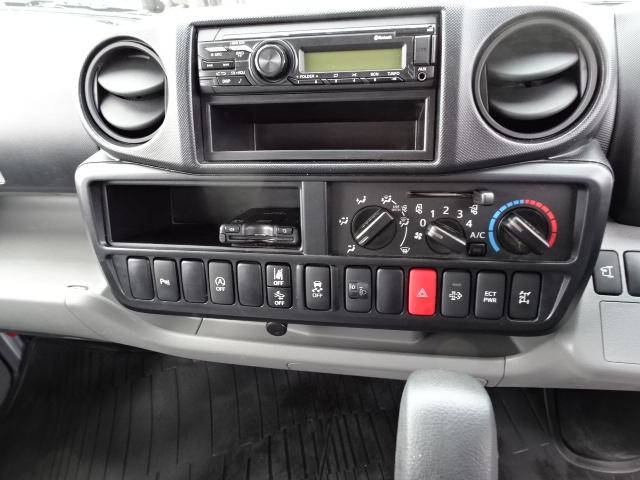 デュトロ ダンプ　新明和製３ｔ積載ダンプ　４．０Ｄターボ　オートマ　プリクラッシュセーフティ　４ナンバー　電動格納ミラー　ＥＴＣ　車両総重量Ｋｇ　２ＫＧ－ＸＺＵ６００Ｔ（38枚目）