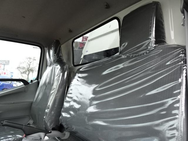 デュトロ ダンプ　新明和製３ｔ積載ダンプ　４．０Ｄターボ　オートマ　プリクラッシュセーフティ　４ナンバー　電動格納ミラー　ＥＴＣ　車両総重量Ｋｇ　２ＫＧ－ＸＺＵ６００Ｔ（57枚目）