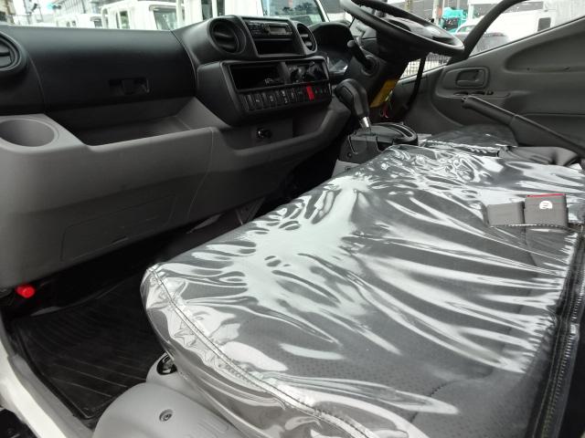 デュトロ ダンプ　新明和製３ｔ積載ダンプ　４．０Ｄターボ　オートマ　プリクラッシュセーフティ　４ナンバー　電動格納ミラー　ＥＴＣ　車両総重量Ｋｇ　２ＫＧ－ＸＺＵ６００Ｔ（59枚目）