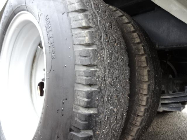 デュトロ ダンプ　新明和製３ｔ積載ダンプ　４．０Ｄターボ　オートマ　プリクラッシュセーフティ　４ナンバー　電動格納ミラー　ＥＴＣ　車両総重量Ｋｇ　２ＫＧ－ＸＺＵ６００Ｔ（68枚目）