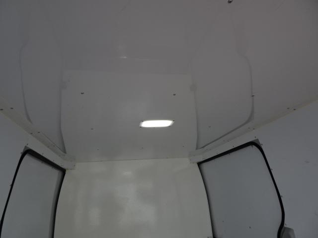 ＮＶ３５０キャラバンバン 　保冷車　保冷バン　５ドア　２．０ガソリン　オートマ　エマージェンシーブレーキ　アラウンドビューモニター　ナビＴＶ　　キーレス　ＥＴＣ　電動格納ミラー　ＣＢＦ－ＶＲ２Ｅ２６（21枚目）