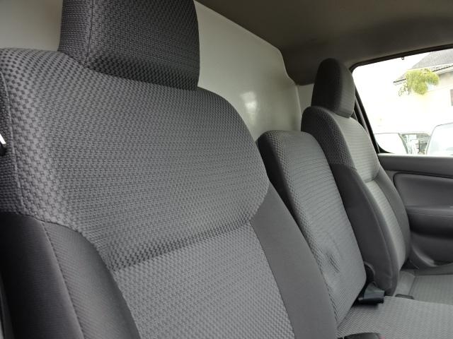 ＮＶ３５０キャラバンバン 　保冷車　保冷バン　５ドア　２．０ガソリン　オートマ　エマージェンシーブレーキ　アラウンドビューモニター　ナビＴＶ　　キーレス　ＥＴＣ　電動格納ミラー　ＣＢＦ－ＶＲ２Ｅ２６（40枚目）