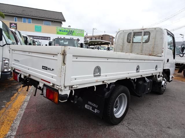 エルフトラック フルフラットロー　２ｔ積載１０尺平ボディ　３．０Ｄターボ　スムーサーＥｘ　キーレス　ナビＴＶ　ＥＴＣ　ＴＲＧ－ＮＪＲ８５Ａ（7枚目）