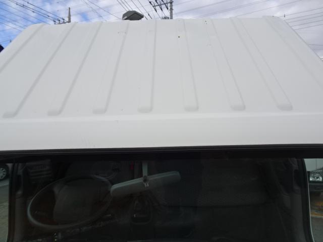 エルフトラック フルフラットロー　２ｔ積載１０尺平ボディ　３．０Ｄターボ　スムーサーＥｘ　キーレス　ナビＴＶ　ＥＴＣ　ＴＲＧ－ＮＪＲ８５Ａ（67枚目）