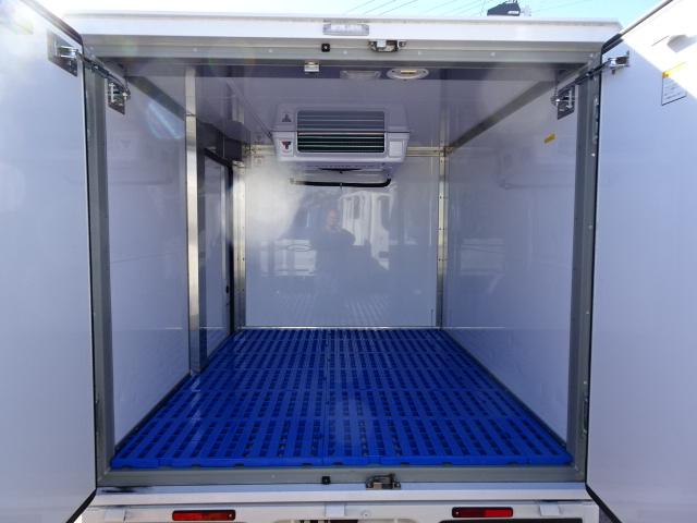 ハイゼットトラック 　冷凍車－２５℃設定　省力＆ＬＥＤパック　スマアシ　レーンアシスト　ナビ　Ｂモニター　ナビ連動前後ドラレコ　ＥＴＣ２．０　スマートキー　２コンプ　強化サス　プッシュスタート　左右９０度ストッパー　ＣＶＴ（32枚目）