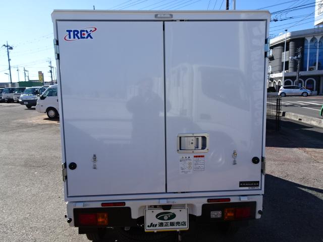 ハイゼットトラック 　冷凍車　－２５℃設定　４ＷＤ　サーマルマスター製　スマアシ　省力パック　レーンアシスト　２コンプレッサー　強化サス　ハロゲンヘッドライト　コーナーセンサー　キーフリー　ヒルホールドシステム　ＣＶＴ（33枚目）