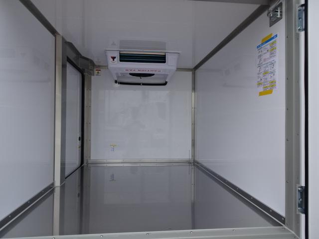 ハイゼットトラック 　冷凍車　－２５℃設定　サーマルマスター製冷凍機　スマアシ　レーンアシスト　２コンプレッサー　強化サス　ハロゲンヘッドライト　コーナーセンサー　ヒルホールドシステム　ＶＳＣ＆ＴＲＣ　ＣＶＴ（53枚目）