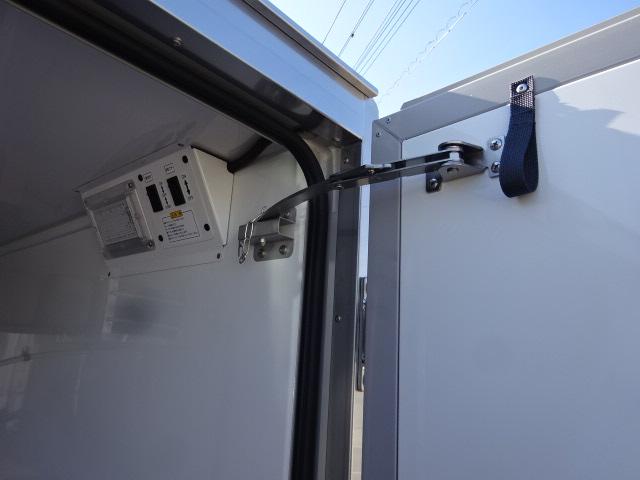 ハイゼットトラック 　冷凍車　純正中温　省力＆ＬＥＤパック　スマアシ　キーフリー　ナビフルセグＴＶ　ナビ連動ドラレコ　スマートインナーミラー　バックモニター　電動格納ミラ－　コ－ナ－センサ－　イモビ　ＥＴＣ２．０　ＣＶＴ（53枚目）