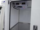 　冷凍車　－２５℃設定　サーマルマスター製冷凍機　ＣＶＴ　スマアシ付き　２コンプレッサー　強化サス　マット　バイザー　スノコ付き（48枚目）
