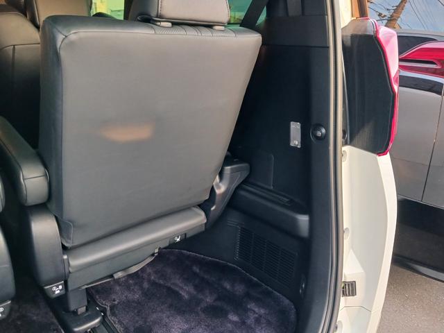 アルファード ３．５エグゼクティブラウンジＳ　禁煙車　ＪＢＬサウンドシステム　パノラミックビューモニター　後席モニター　ＥＴＣ２．０　デジタルインナーミラー　シートベンチレーション　エグゼクティブパワーシートＡＣ１００Ｖ電源スペアタイヤ点検記録簿（41枚目）