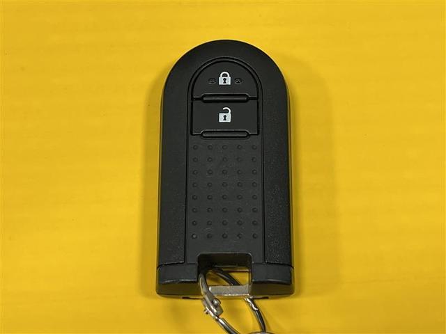 パッソ X S ヒョウ害車 禁煙車 衝突被害軽減ブレーキ オートハイビーム アイドリングストップ ケンウッドナビ CD SD バックモニター マニュアルAC ベンチシート 電格ミラー 電子カードキー 点検記録簿(30枚目)