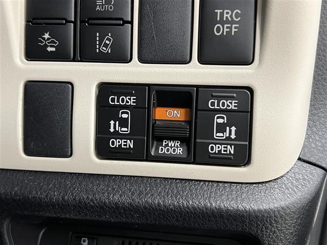 ノア ハイブリッドＳｉ　ダブルバイビーＩＩ　衝突被害軽減ブレーキ　両側パワースライドドア　ＬＥＤヘッドライト　コンライト　９インチナビ　ブルートゥース　ＣＤ・ＤＶＤ再生　バックモニター　ＥＴＣ２．０　前席シートヒーター　スマートキー　点検記録簿（30枚目）