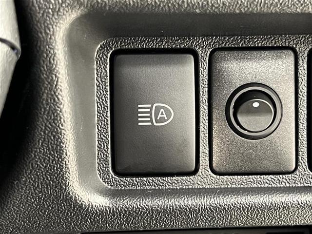 ハイエースバン ロングＤＸ　禁煙車　衝突被害軽減ブレーキ　ステアリングスイッチ　エントリーＳＤナビ　ワンセグＴＶ　ブルートゥース　ＣＤ　バックモニター　ＥＴＣ　最大積載量１２５０キロ　マニュアルエアコン　ＡＣ１００Ｖ電源　記録簿（20枚目）