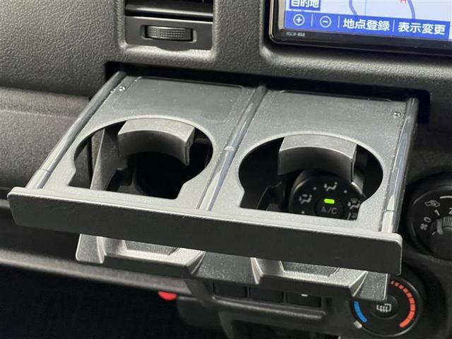 ハイエースバン ロングＤＸ　禁煙車　衝突被害軽減ブレーキ　ステアリングスイッチ　エントリーＳＤナビ　ワンセグＴＶ　ブルートゥース　ＣＤ　バックモニター　ＥＴＣ　最大積載量１２５０キロ　マニュアルエアコン　ＡＣ１００Ｖ電源　記録簿（25枚目）