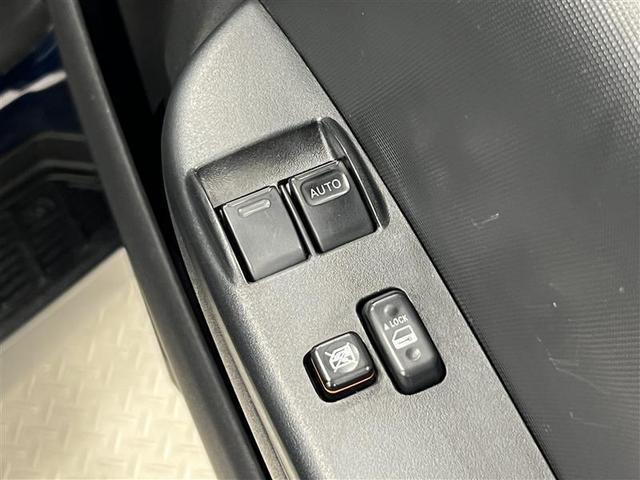 ハイエースバン ロングＤＸ　禁煙車　衝突被害軽減ブレーキ　ステアリングスイッチ　エントリーＳＤナビ　ワンセグＴＶ　ブルートゥース　ＣＤ　バックモニター　ＥＴＣ　最大積載量１２５０キロ　マニュアルエアコン　ＡＣ１００Ｖ電源　記録簿（34枚目）