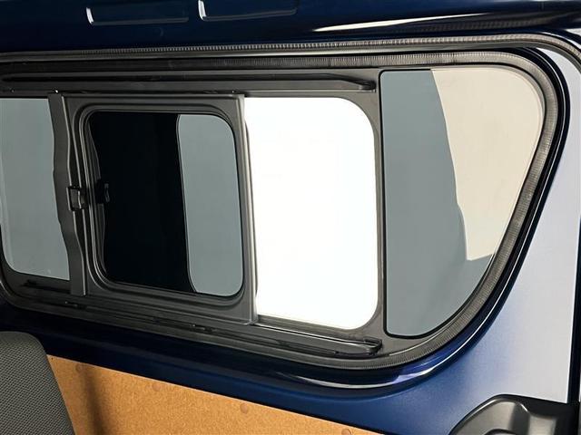 ハイエースバン ロングＤＸ　禁煙車　衝突被害軽減ブレーキ　ステアリングスイッチ　エントリーＳＤナビ　ワンセグＴＶ　ブルートゥース　ＣＤ　バックモニター　ＥＴＣ　最大積載量１２５０キロ　マニュアルエアコン　ＡＣ１００Ｖ電源　記録簿（35枚目）