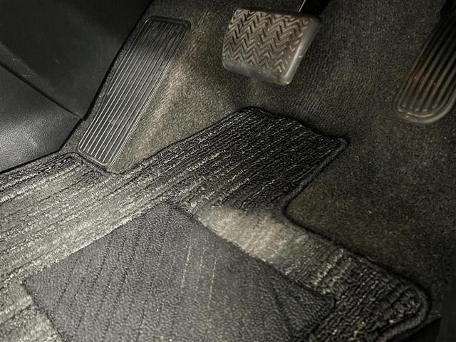 アルファード 2.5S Cパッケージ 禁煙車 トヨタセーフティセンス カロッツエリアナビ バックモニター ETC 快適温熱ベンチレーションシート AC100V 両側パワースライドドア パワーバックドア 18AW スペアタイヤ 点検記録簿(24枚目)