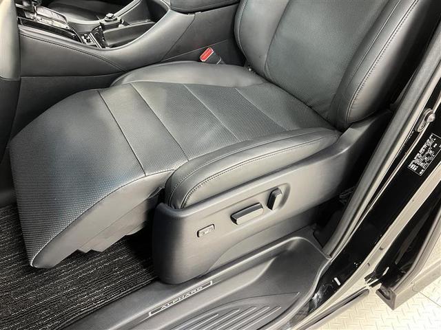 アルファード 2.5S Cパッケージ 禁煙車 トヨタセーフティセンス カロッツエリアナビ バックモニター ETC 快適温熱ベンチレーションシート AC100V 両側パワースライドドア パワーバックドア 18AW スペアタイヤ 点検記録簿(25枚目)