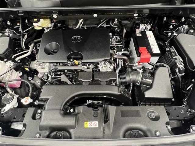 エンジンルームも隅々まで掃除がいきわたっています！