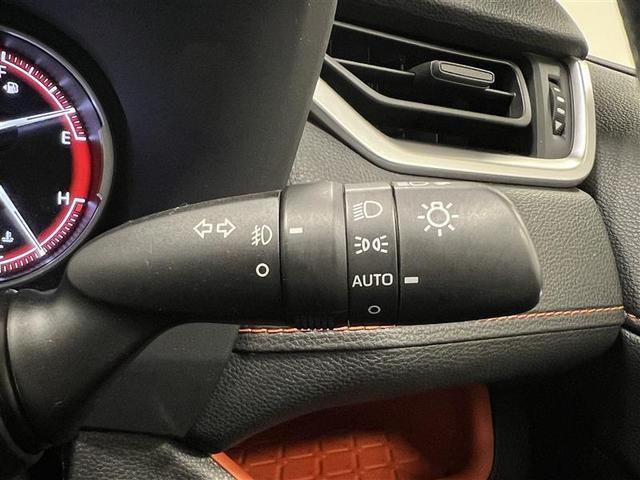 ライト自動点灯、消灯システムのコンライト！トンネル通過時などにとても便利！フォグランプ付！