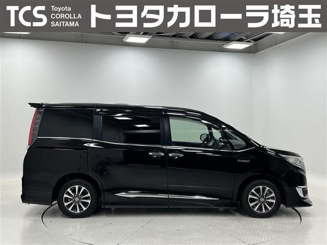 エスクァイア ハイブリッドGi 禁煙車 モデリスタフルエアロ 衝突被害軽減ブレーキ LEDライト 9インチナビ ブルートゥース CD DVD 雨滴除去機能付バックモニター ETC シートヒーター 15AW スペアタイヤ 点検記録簿(5枚目)