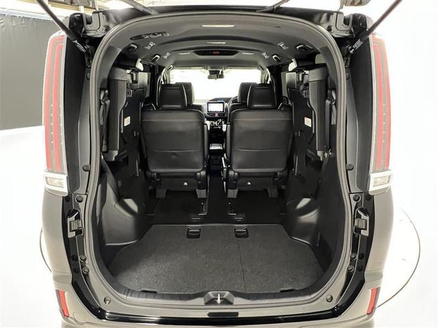 エスクァイア ハイブリッドGi 禁煙車 モデリスタフルエアロ 衝突被害軽減ブレーキ LEDライト 9インチナビ ブルートゥース CD DVD 雨滴除去機能付バックモニター ETC シートヒーター 15AW スペアタイヤ 点検記録簿(28枚目)