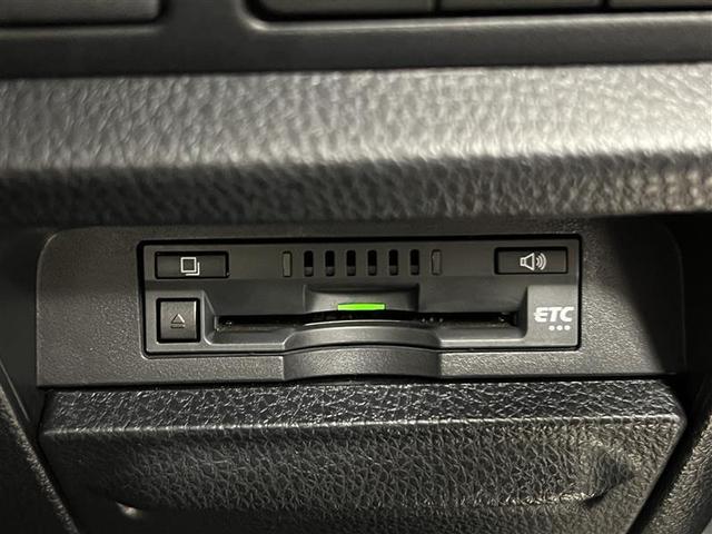 エスクァイア ハイブリッドGi 禁煙車 モデリスタフルエアロ 衝突被害軽減ブレーキ LEDライト 9インチナビ ブルートゥース CD DVD 雨滴除去機能付バックモニター ETC シートヒーター 15AW スペアタイヤ 点検記録簿(33枚目)