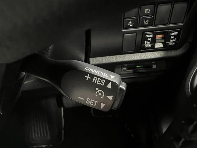 ノア Si ダブルバイビー 衝突被害軽減ブレーキ 10インチSDナビ バックモニター 後席モニター ETC2.0 クルーズコントロール アイドリングストップ機能 両側パワースライドドア 16インチAW スマートキー 点検記録簿(12枚目)